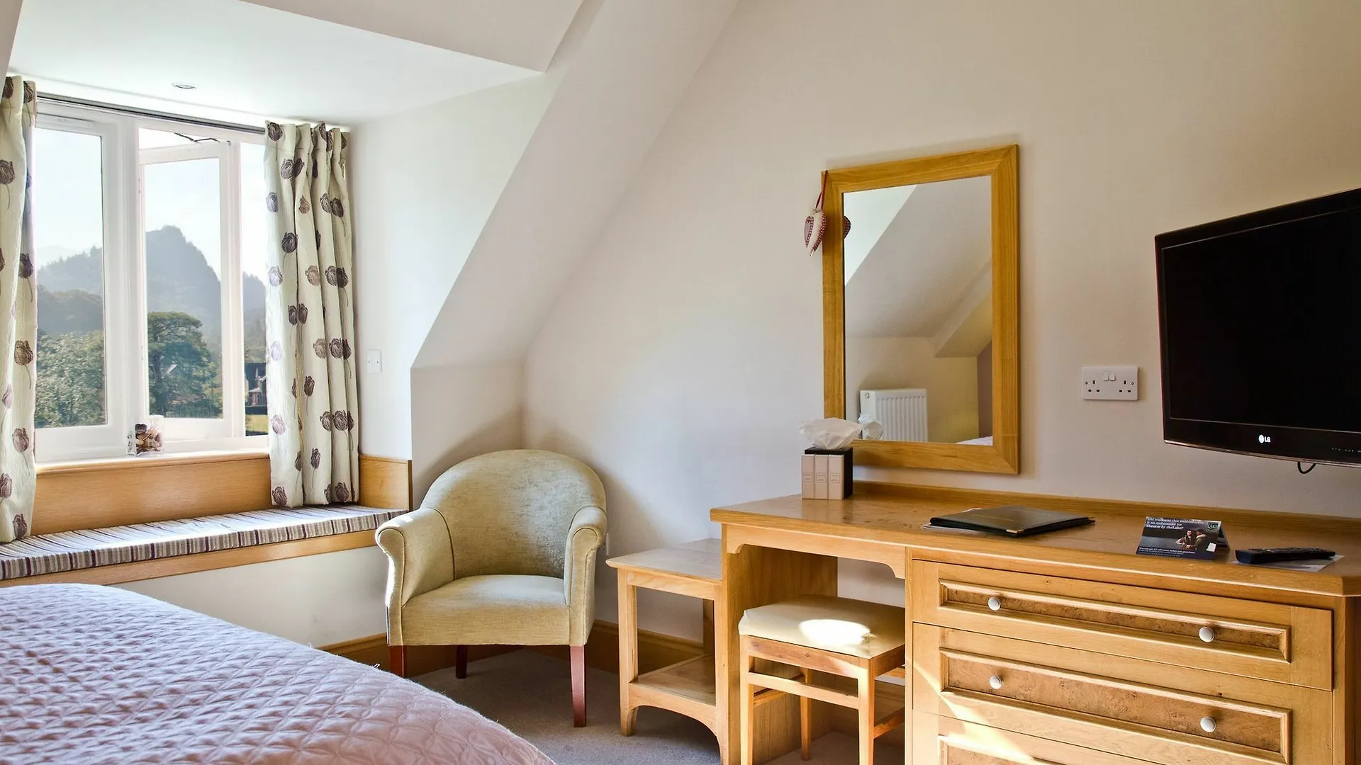 Borrowdale Gates Hotel