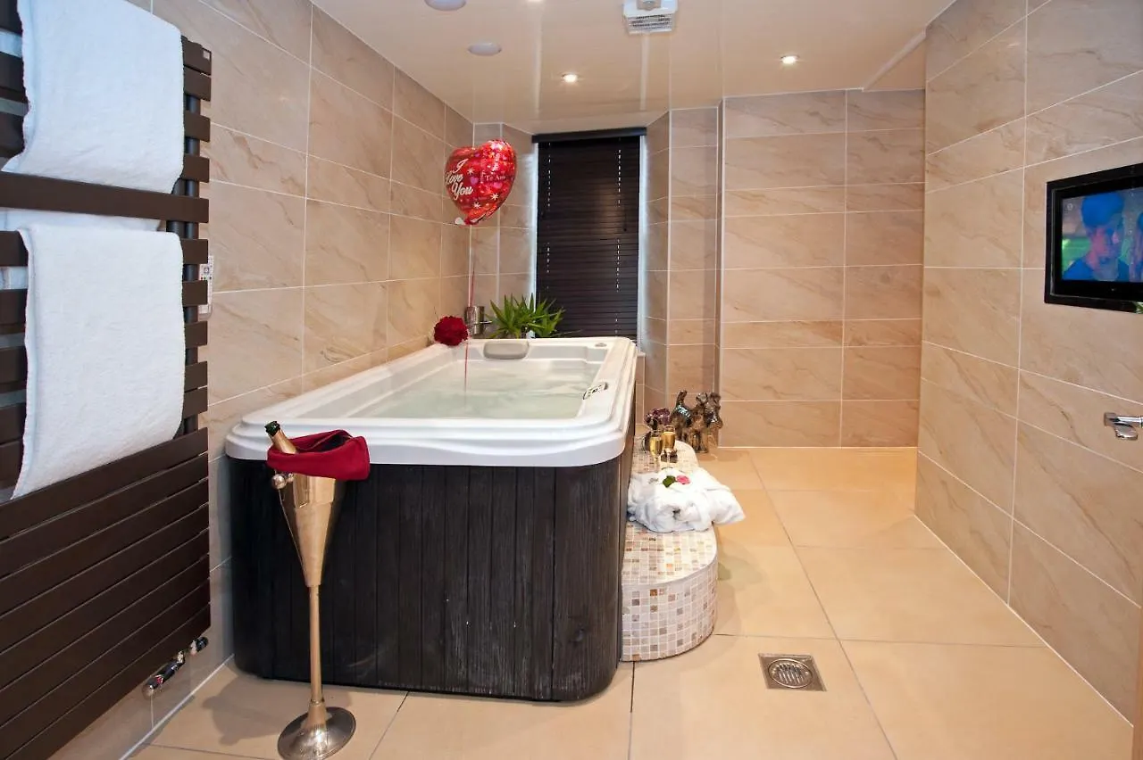 Boutique Hotel 4*