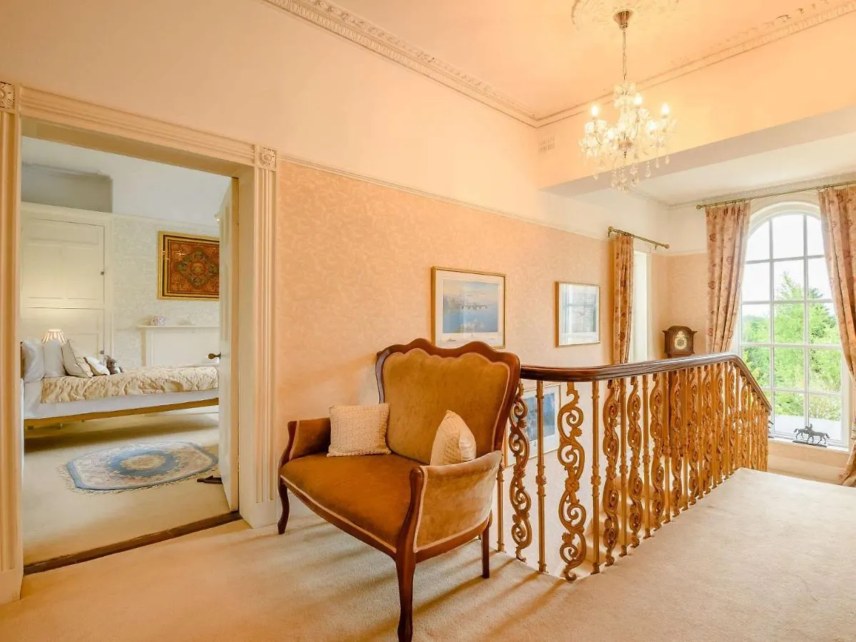 5 Bed In Carlisle 87447 度假居