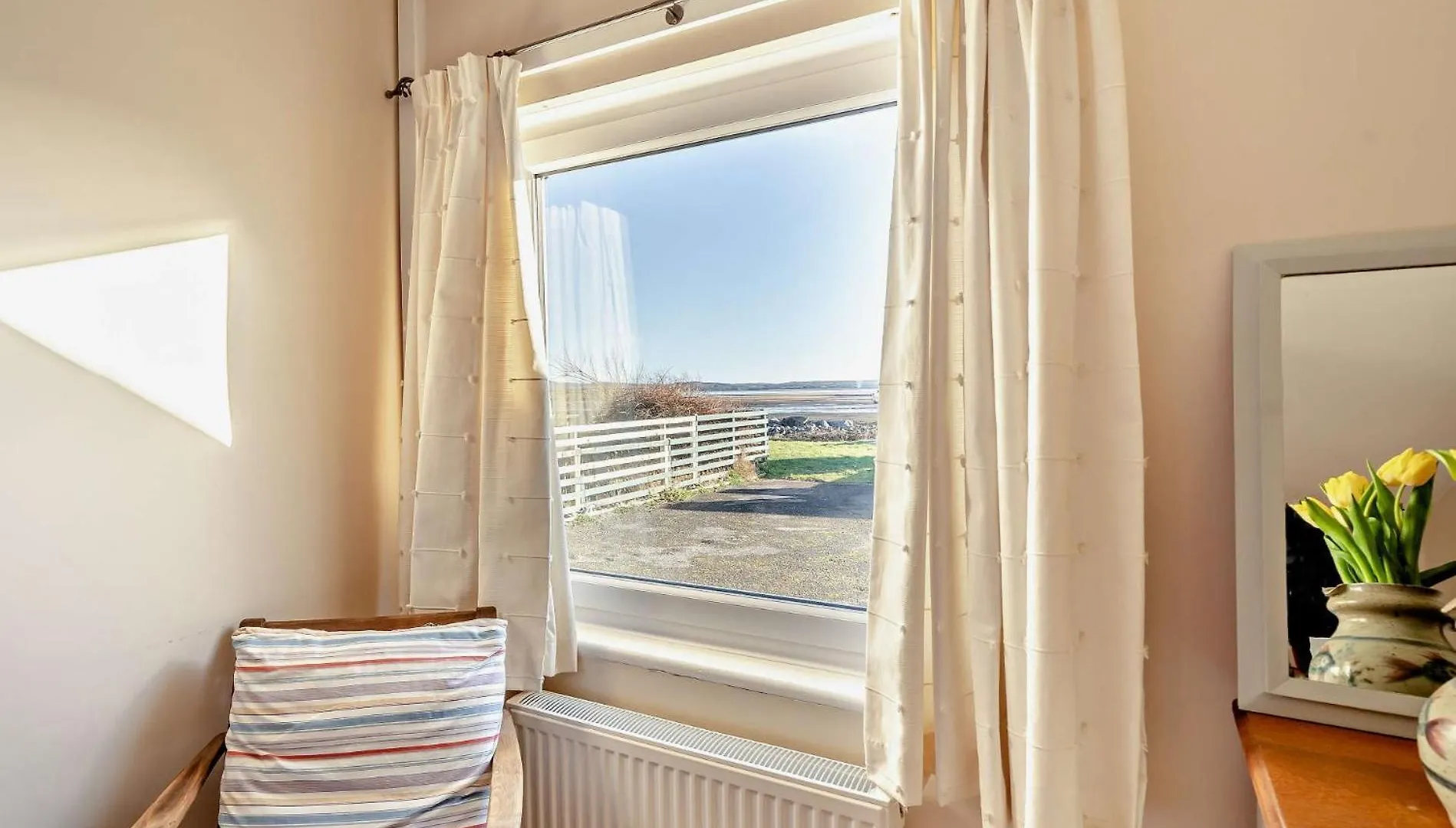 2 Bed In 94052 Haverigg