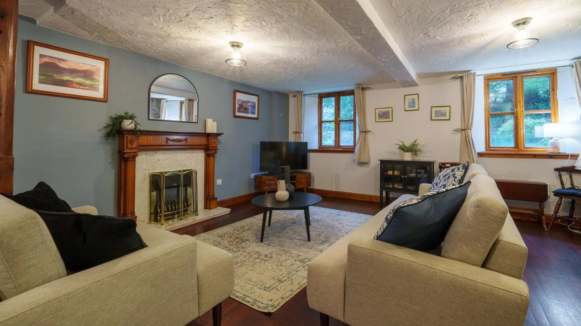 The Dovery At Ingmire Hall - In The Stately Grounds Holiday home