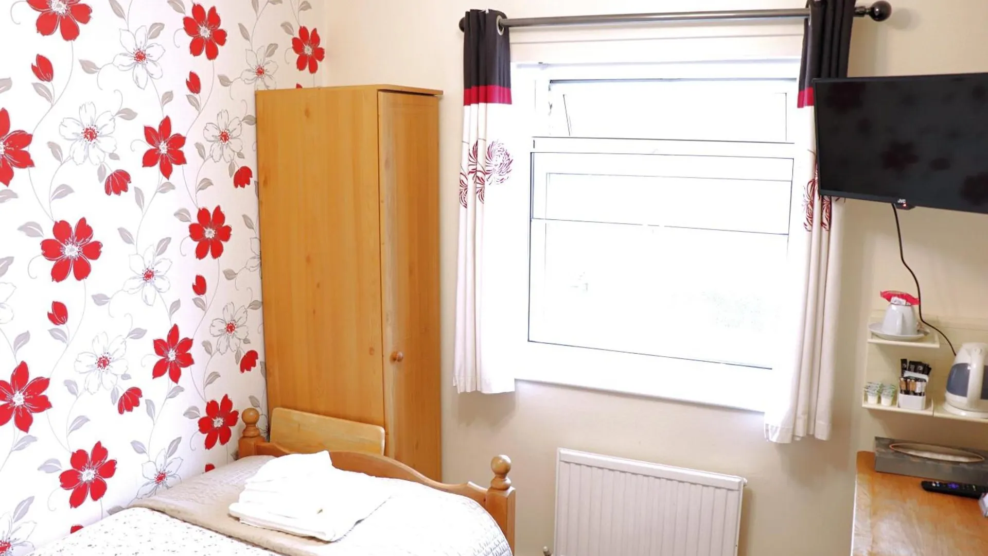 Arkale Guest house