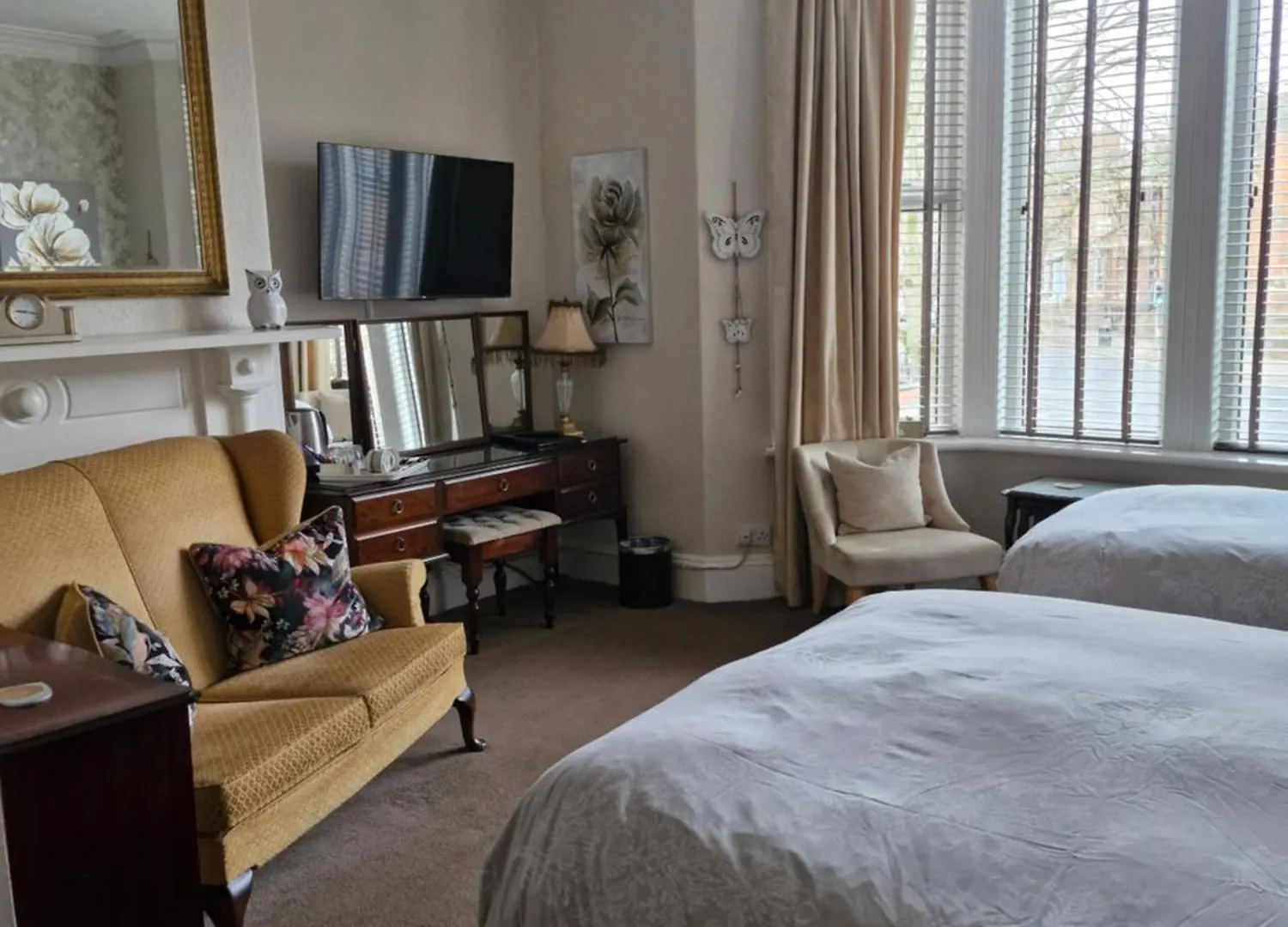 Warwick 3* Carlisle (Cumbria)