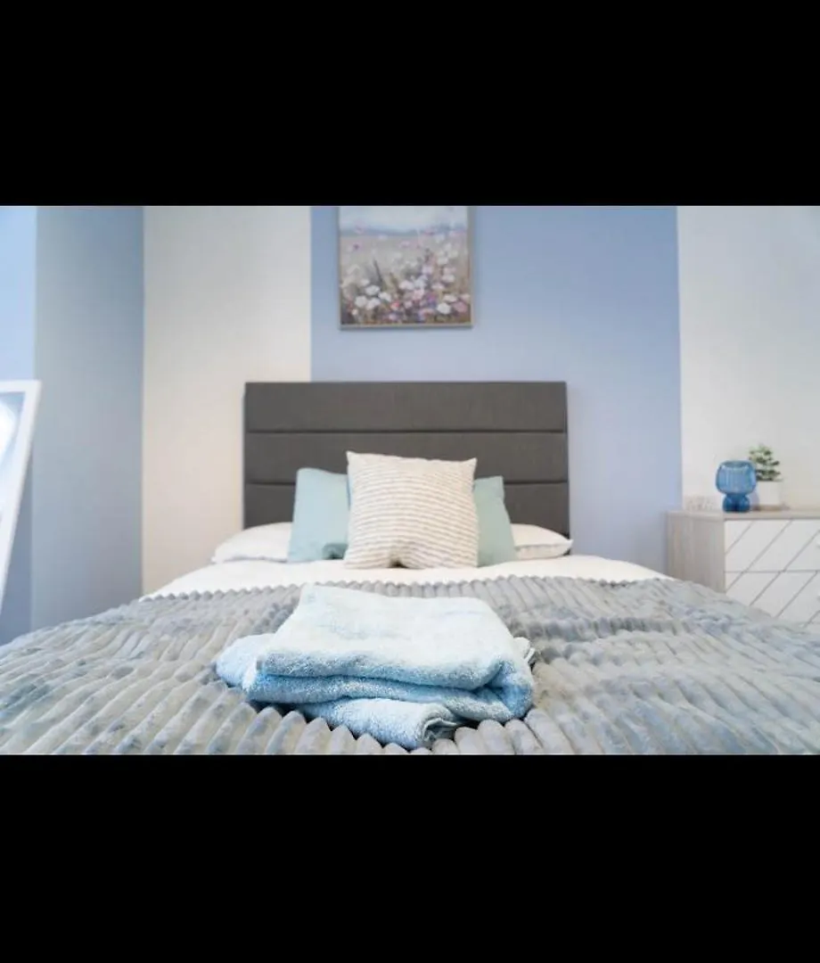 Aparthotel Warwick Spaces *