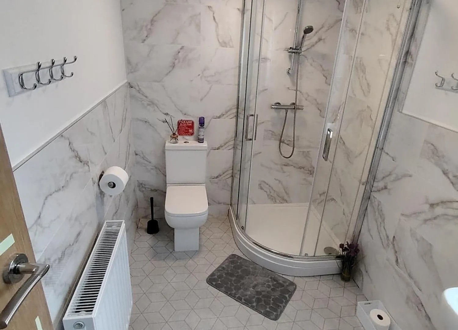 Lucky 15 - Ideal For Trade & Family - 2 Bedrooms - 2 Beds - Max 4 Guests - Close To Bae, Docks, District, Beaches Nyaraló *