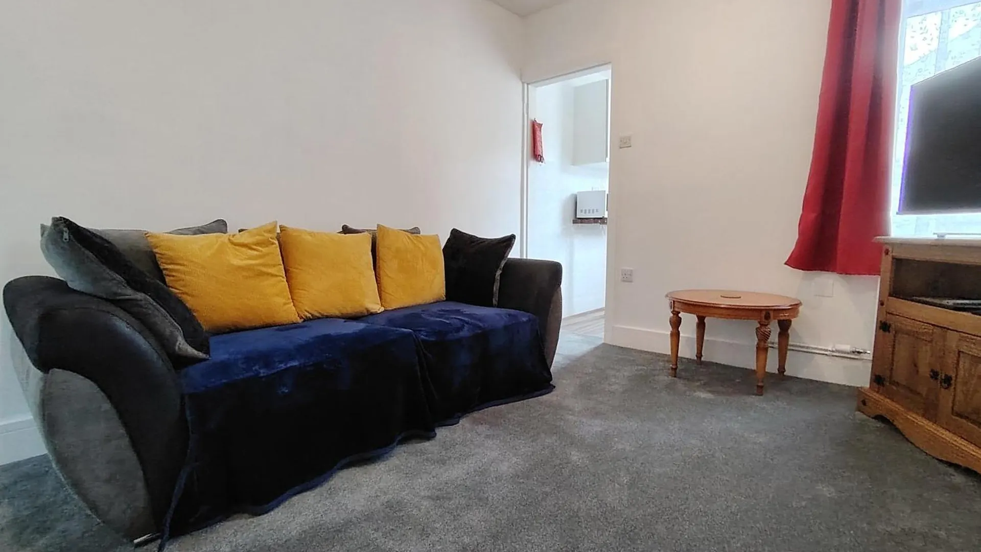 Nyaraló Lucky 15 - Ideal For Trade & Family - 2 Bedrooms - 2 Beds - Max 4 Guests - Close To Bae, Docks, District, Beaches
