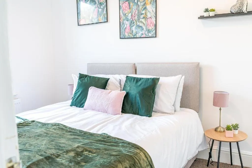 Cozy & Modern In