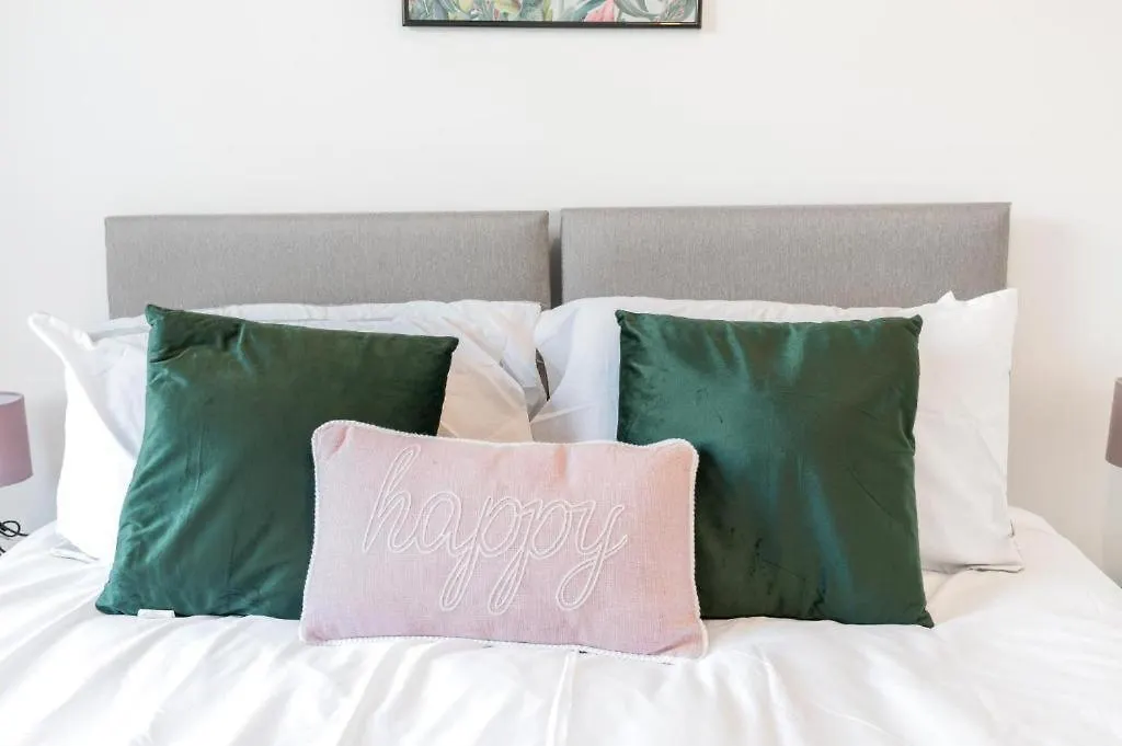 Cozy & Modern In Apartman