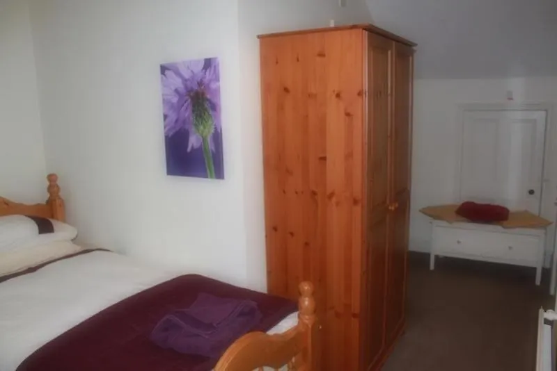 Warwick Guest house