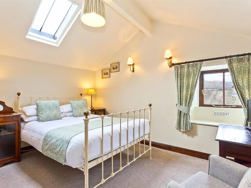 Waterwheel Bed & Breakfast 4*
