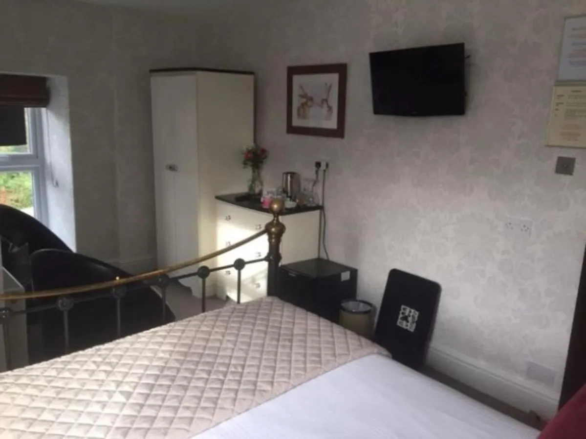 Glenville House - Adults Only - Incl Free Off-site Health Club With Swimming Pool, Hot Tub, Sauna & Steam