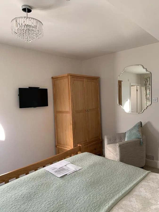 Kenilworth Guest house 4*