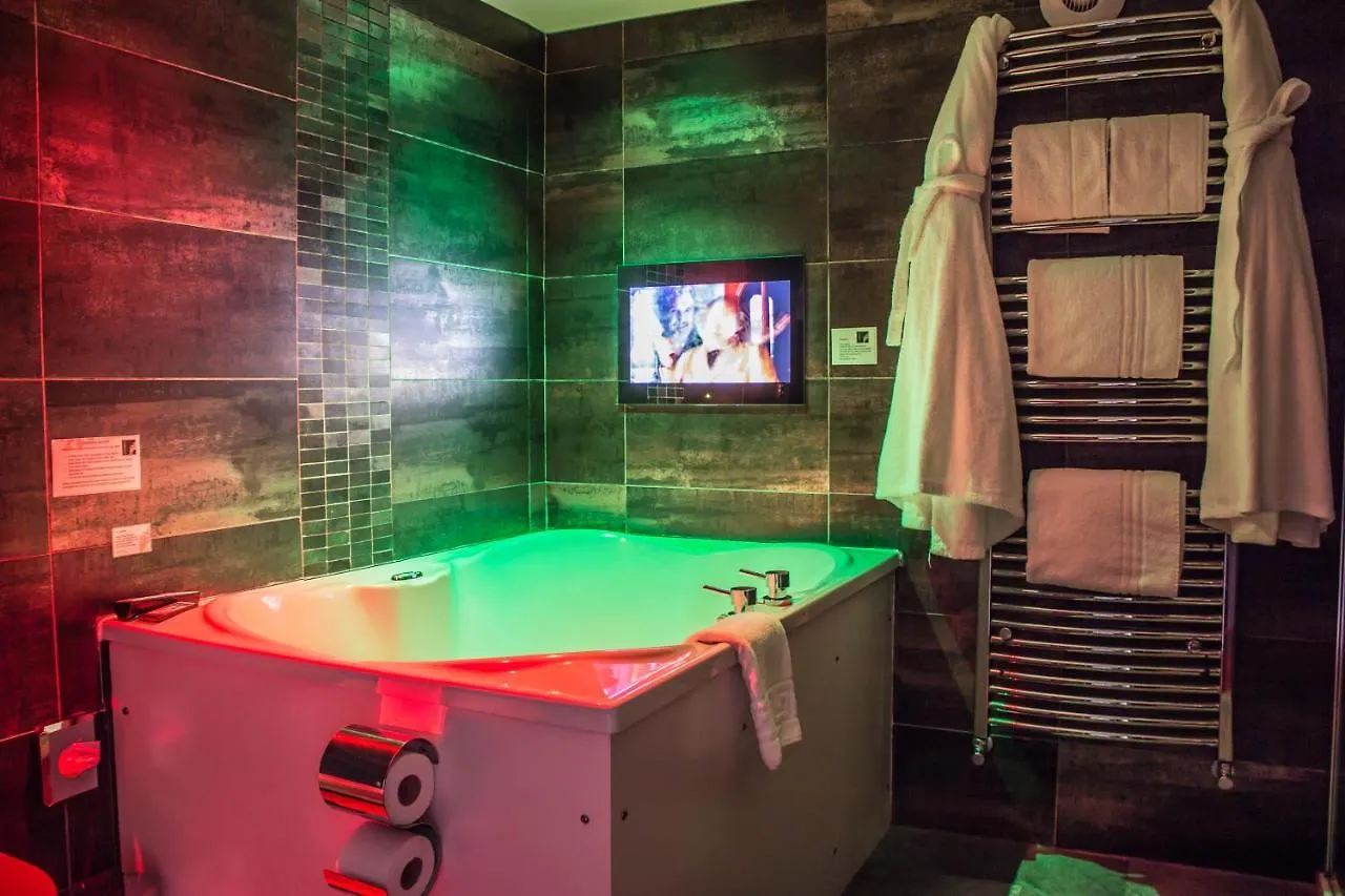 بيت ضيافة The Howbeck & The Retreat Incl Off-site Health Club And Parking Ev Point Available ويندرمير