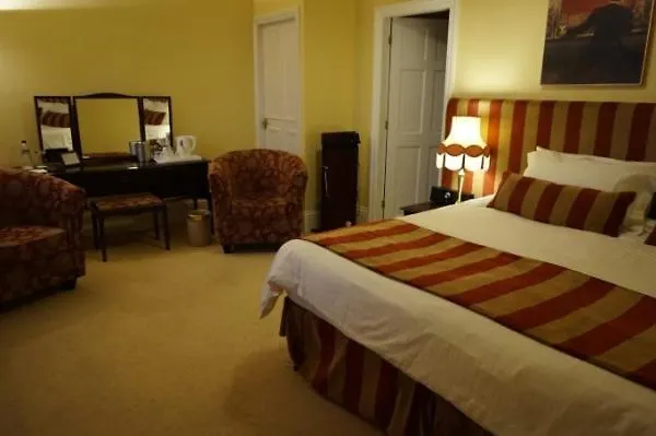 Hall Country house