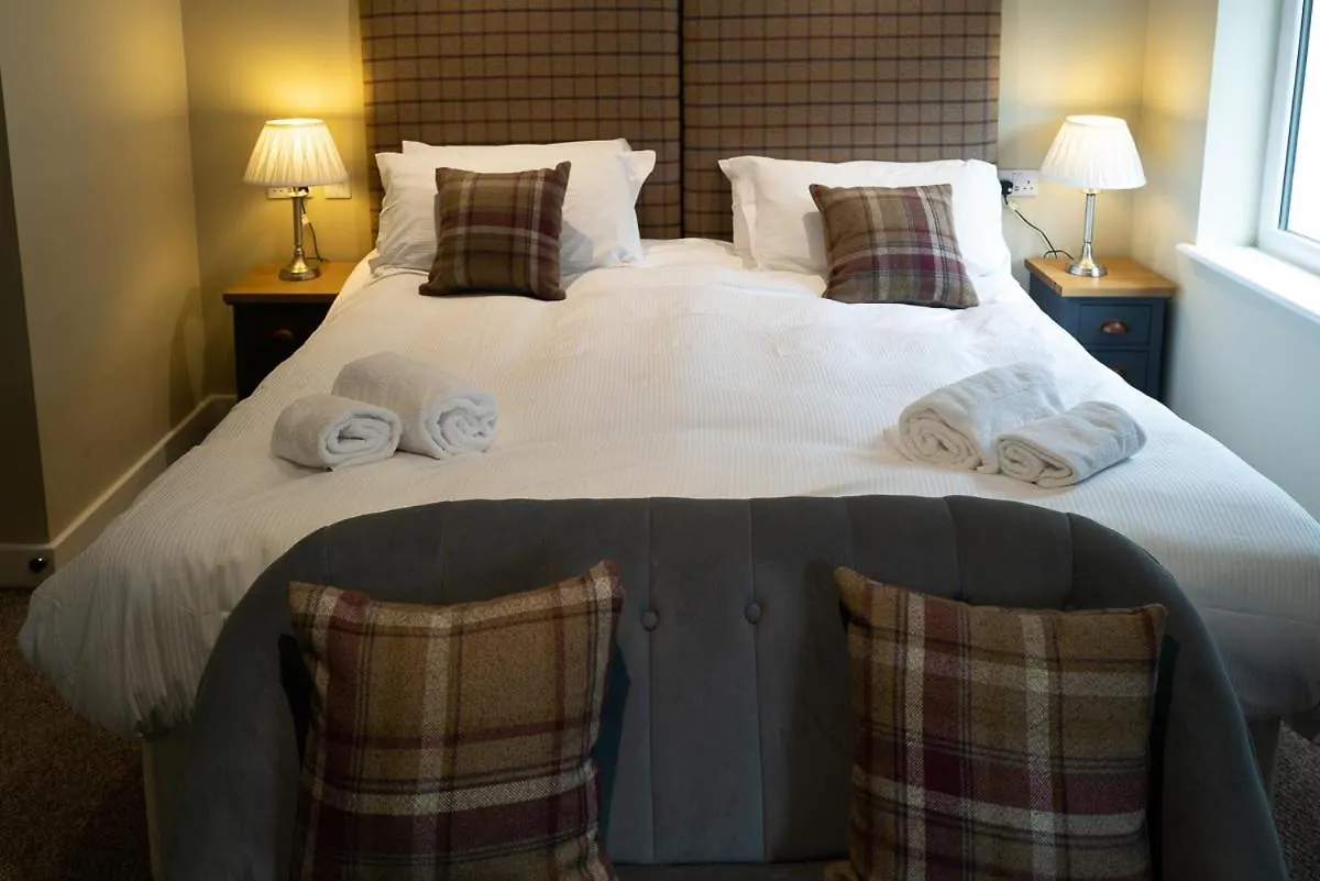 The Dukes Head Hotel *