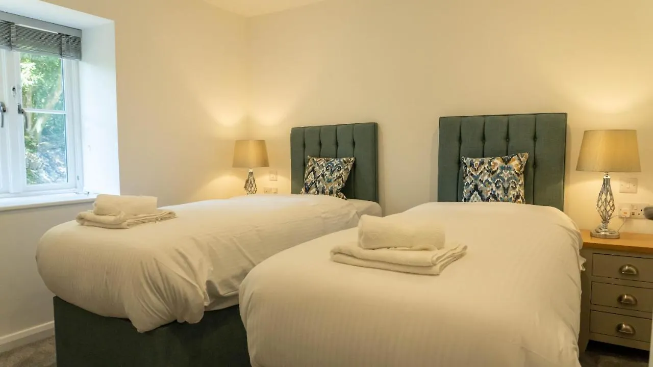 Hill Of Oaks 5* Windermere