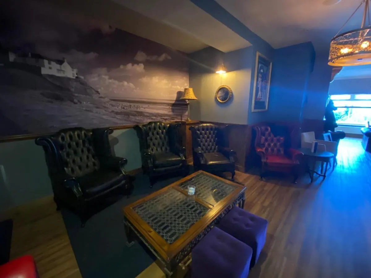 Calder House Bed & Breakfast 3*