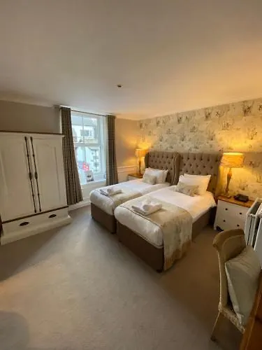 The Loft Albergue
