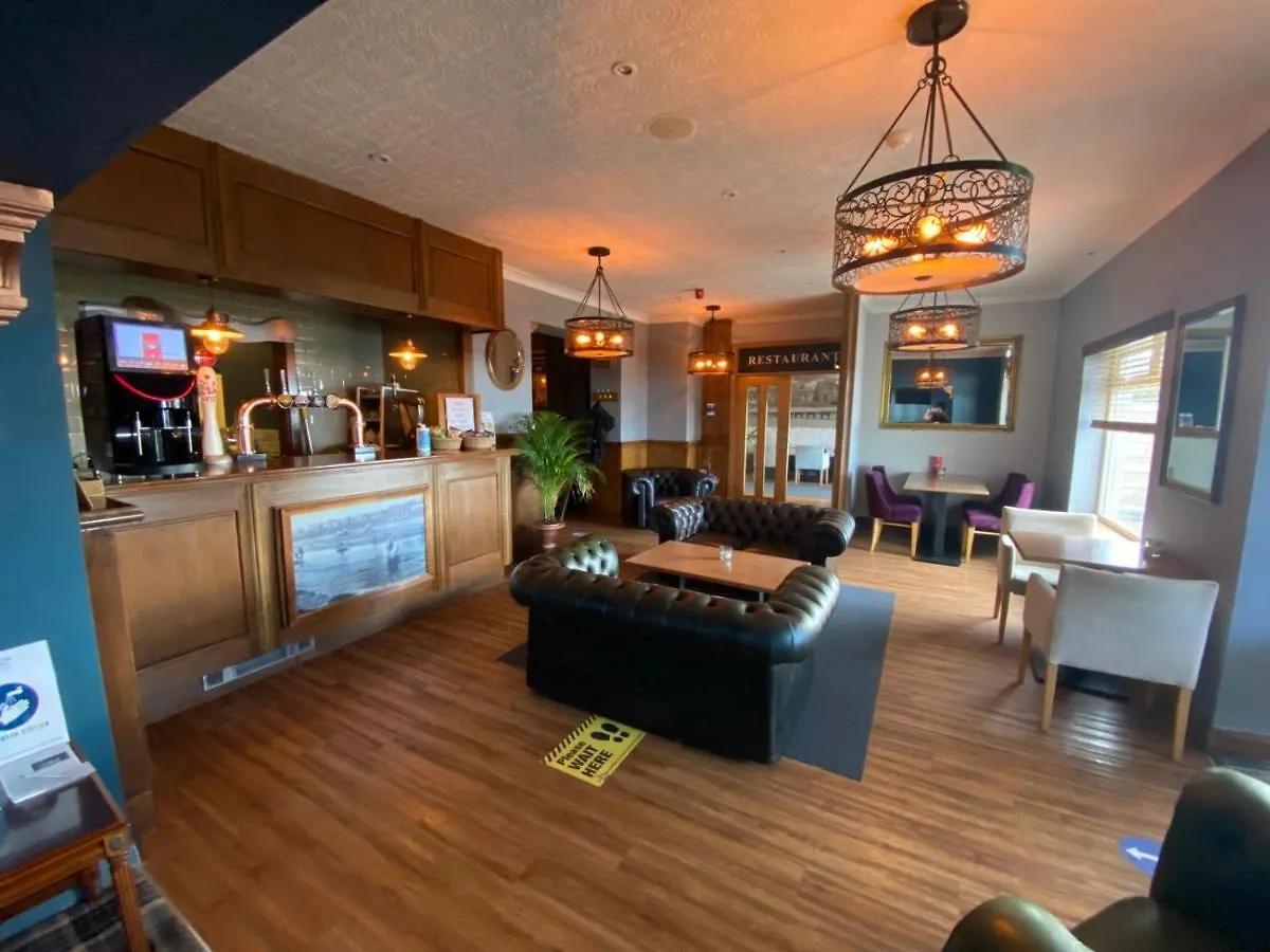 Bed & Breakfast Calder House 3*