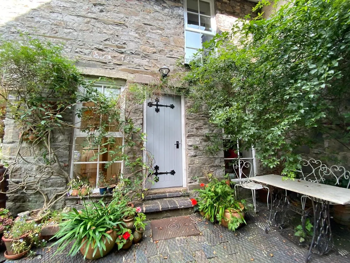 Holiday home The Stables,