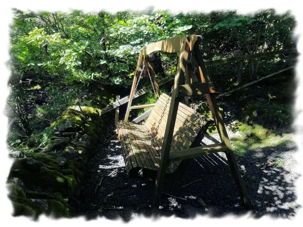 Dom wakacyjny Blelham Tarn Rustic In Tranquil Woodland Ambleside