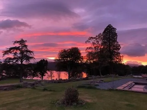The Lodge, Wansfell Holme, Windermere Holiday home *