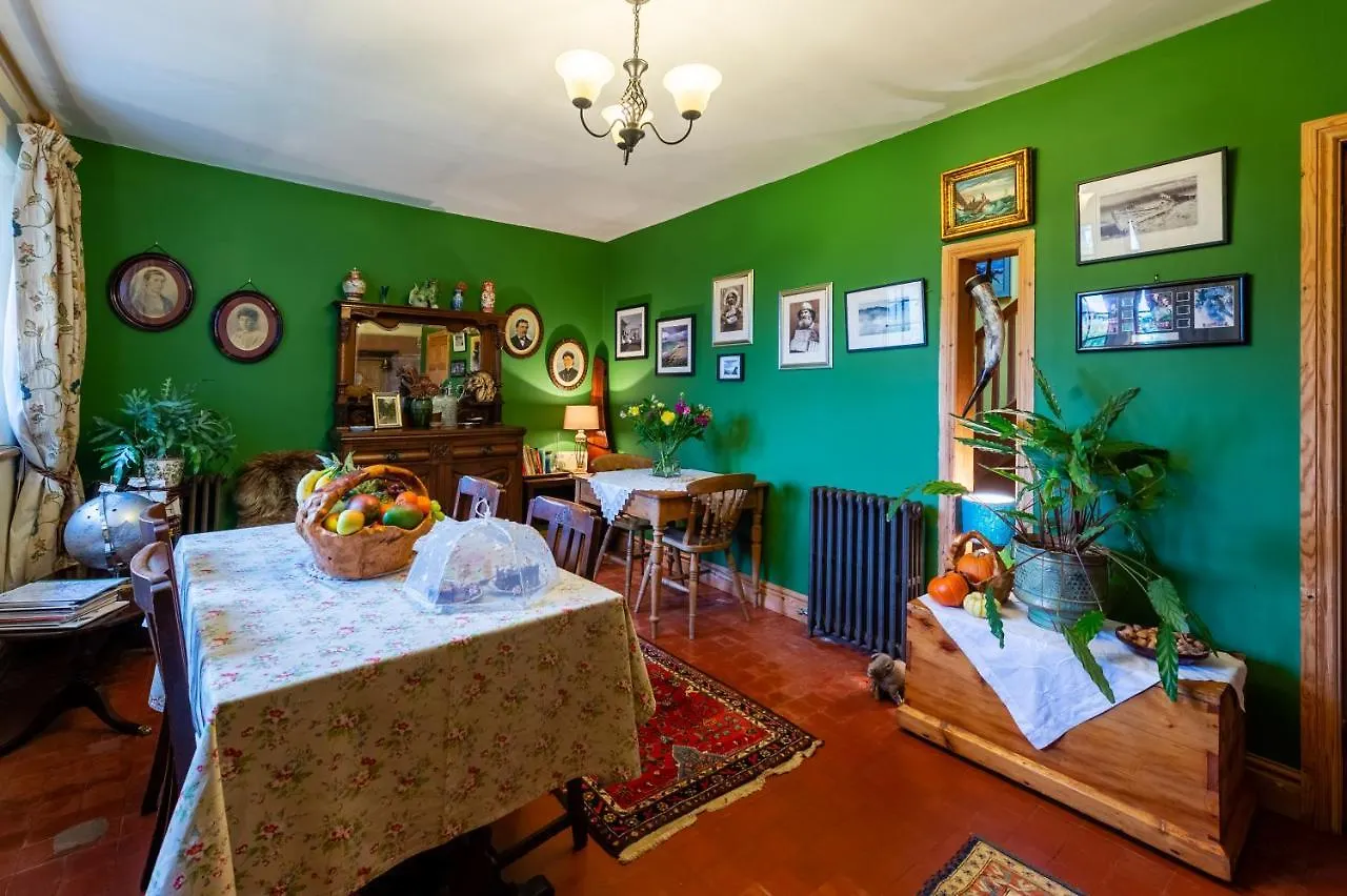Beech House Bed & Breakfast *