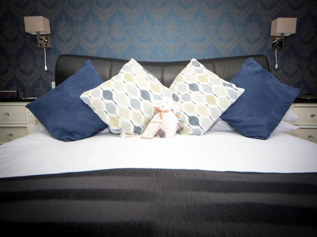 Gasthof Glenville House - Adults Only - Incl Free Off-site Health Club With Swimming Pool, Hot Tub, Sauna & Steam