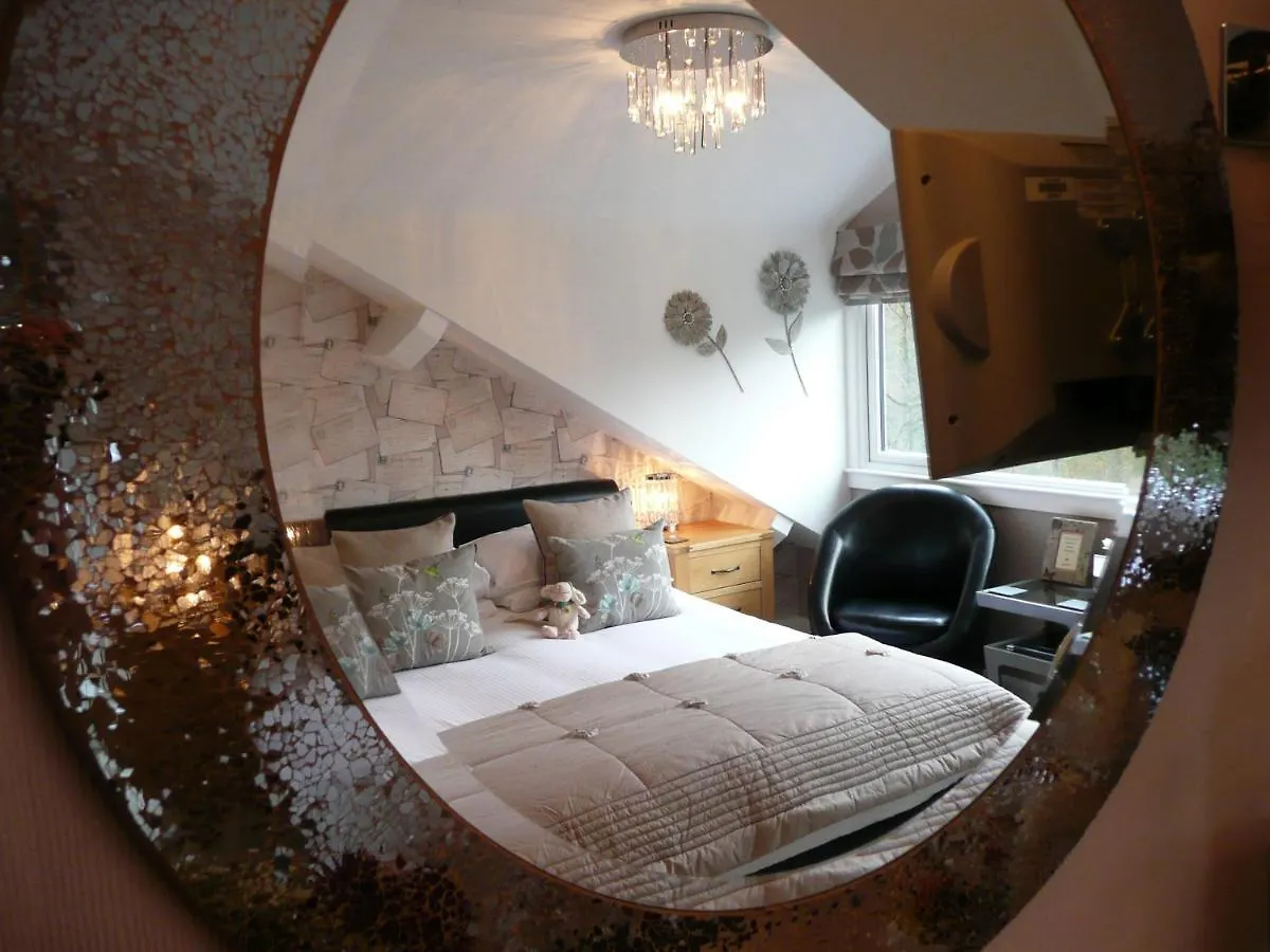 Glenville House - Adults Only - Incl Free Off-site Health Club With Swimming Pool, Hot Tub, Sauna & Steam 4*