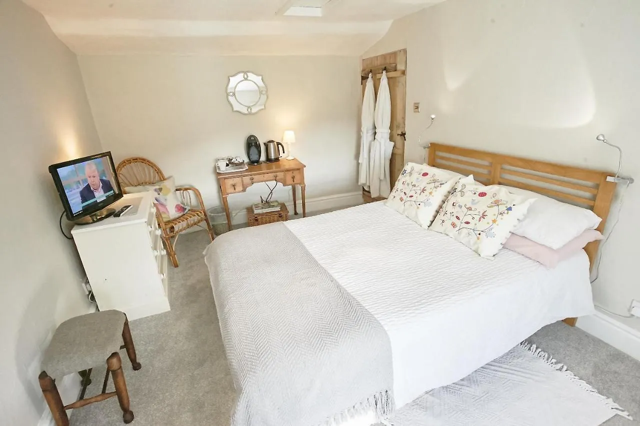 Bed & Breakfast The Blue House 2*