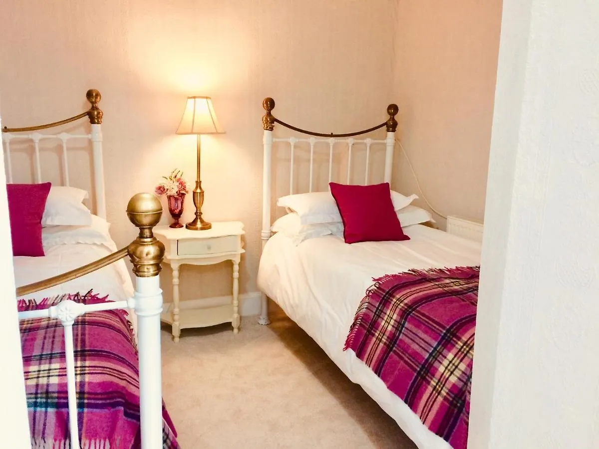 Storrs Gate House B&B