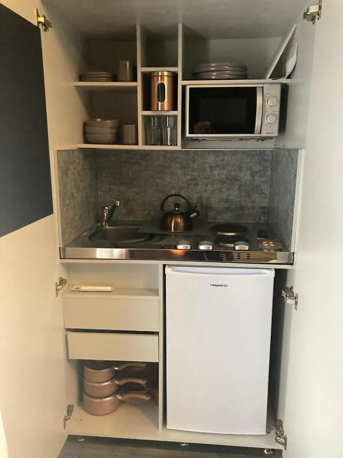 Abbey Court Pensjonat 2*