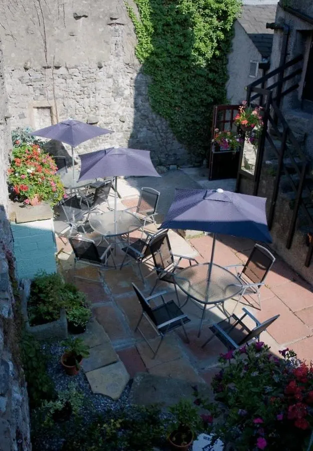 Kings Arms 3* Holme (Cumbria)