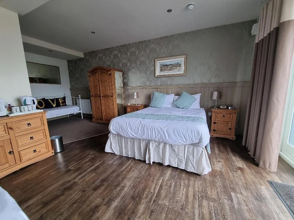 Hotell Ye Olde Fighting Cocks 4*