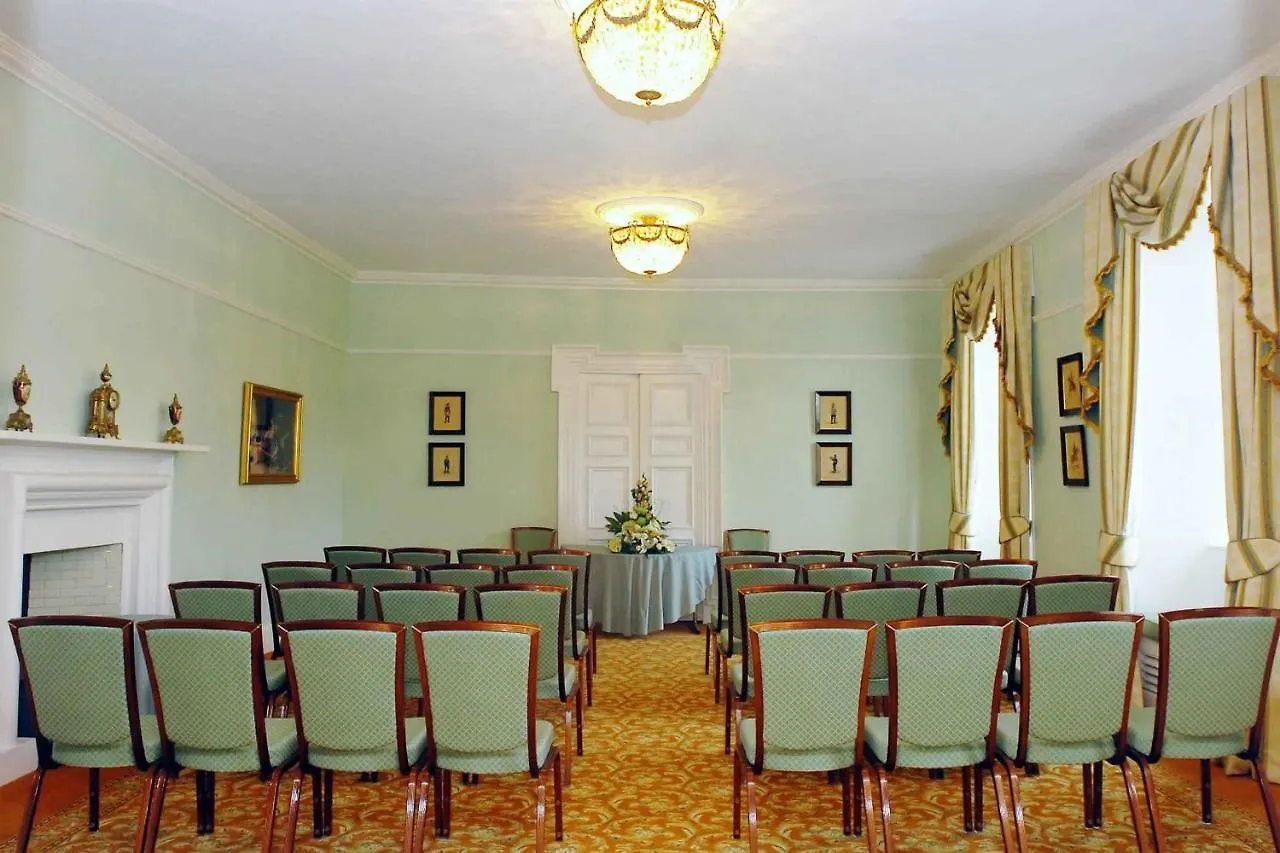 Hall Country house Moresby