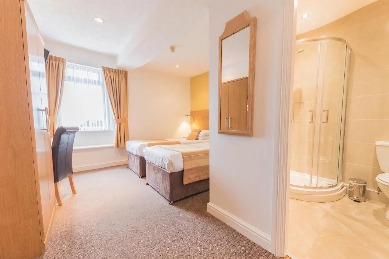 The Old Ginn House 4* Great Clifton