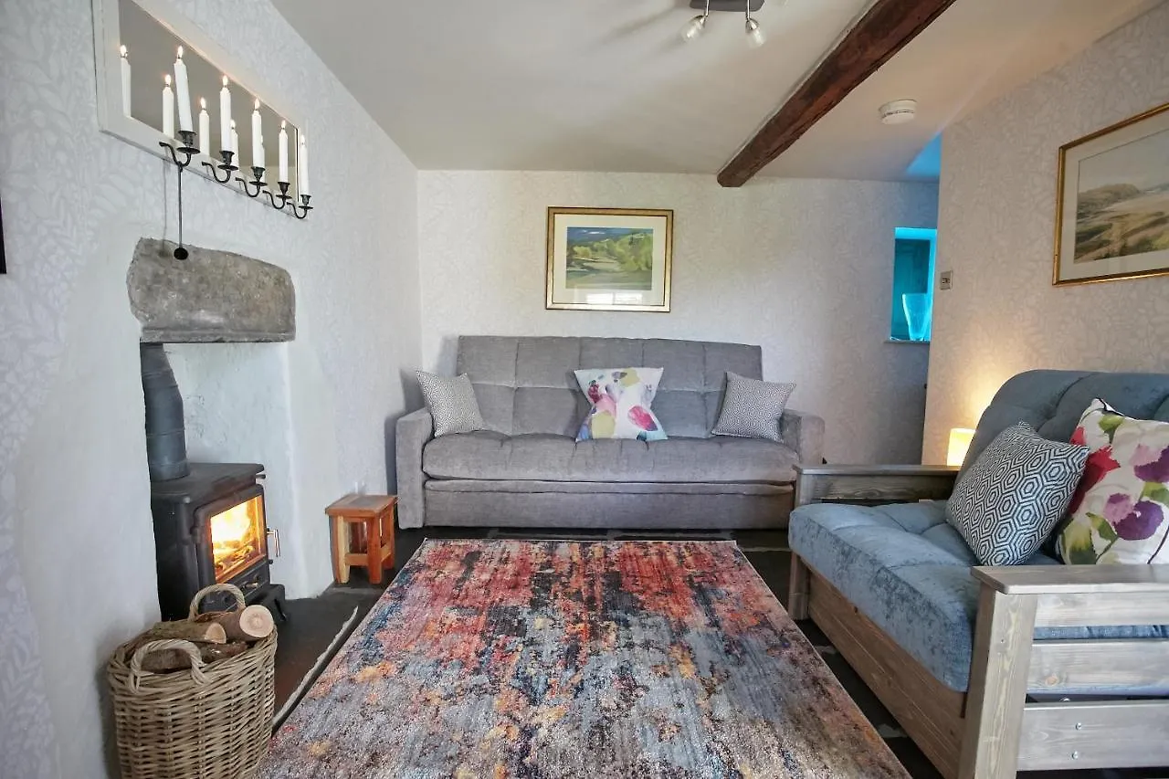 The Blue House Bed & Breakfast High Newton