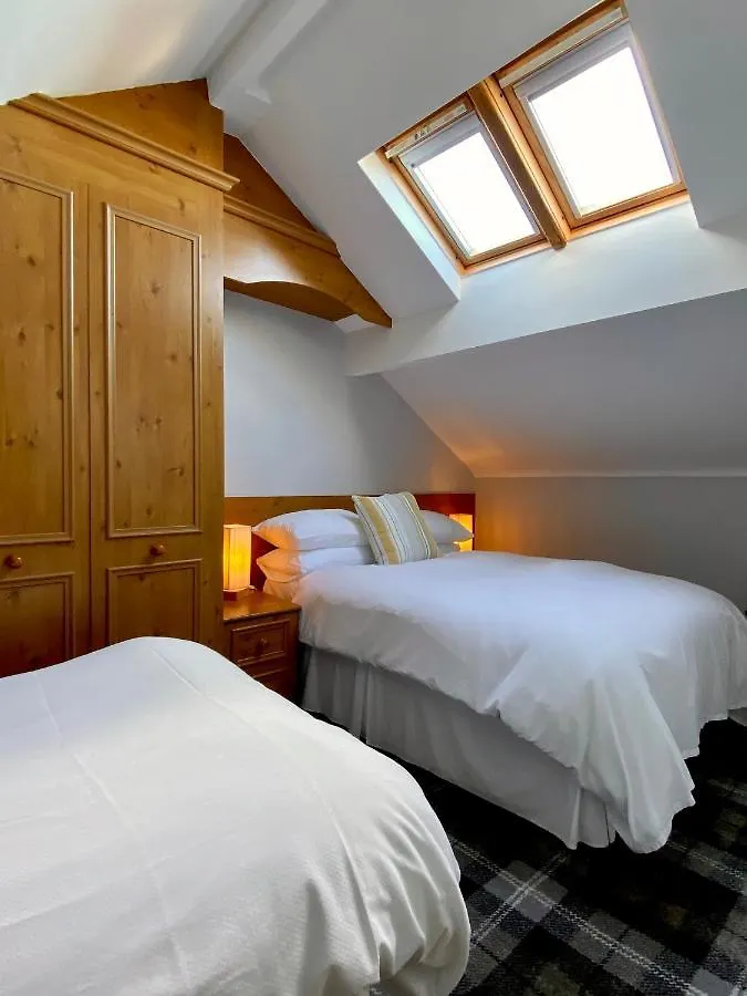 Hotel Cumbrian *