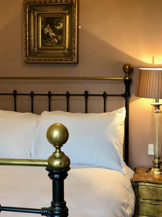 The Wheatsheaf At Beetham Hotel