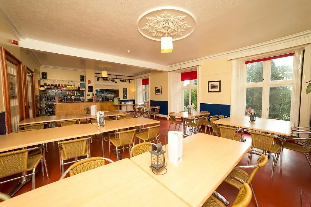 Yha Holly * Coniston