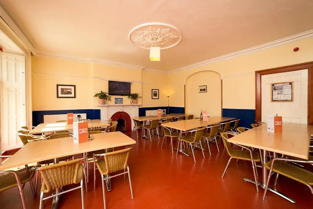 Hostel Yha Holly How -