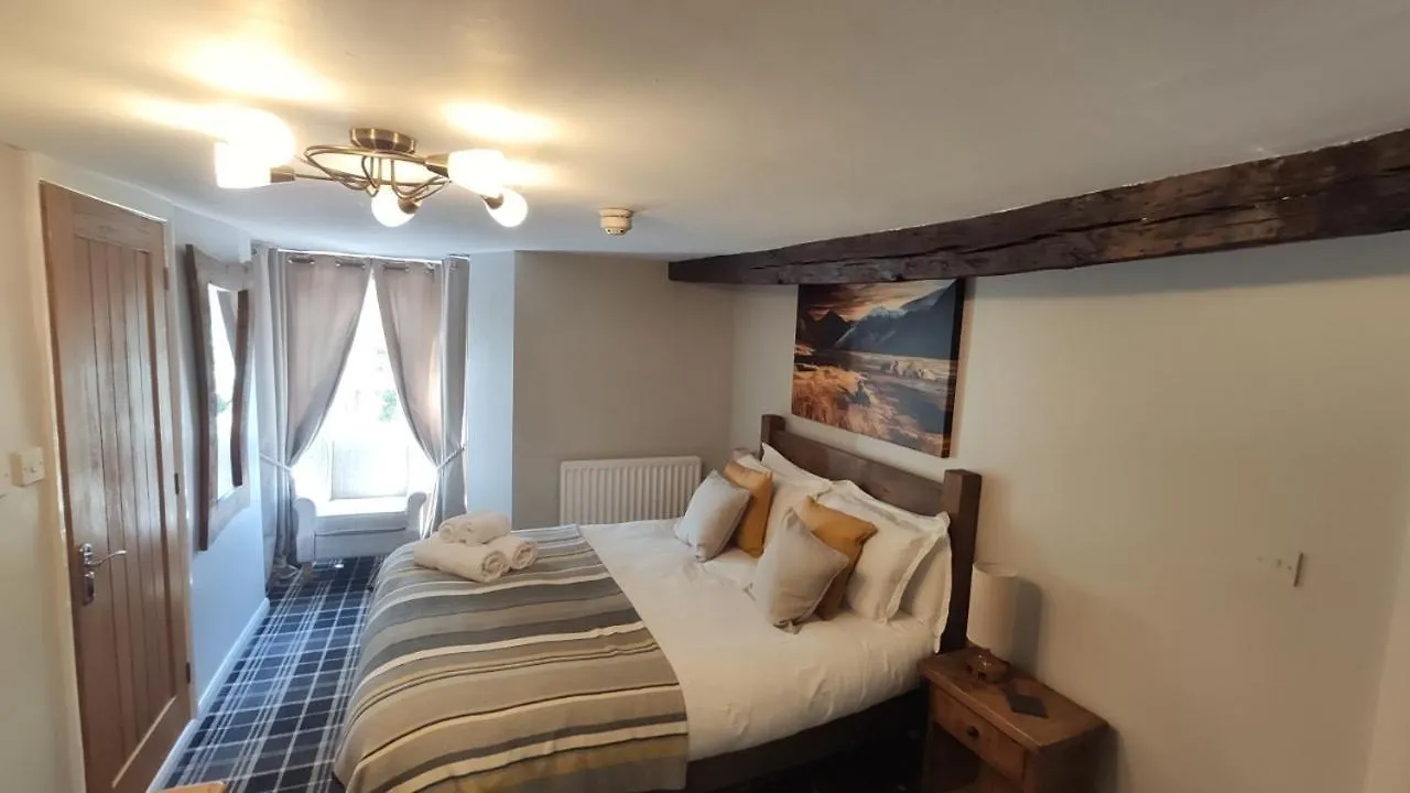 The Inn 3*