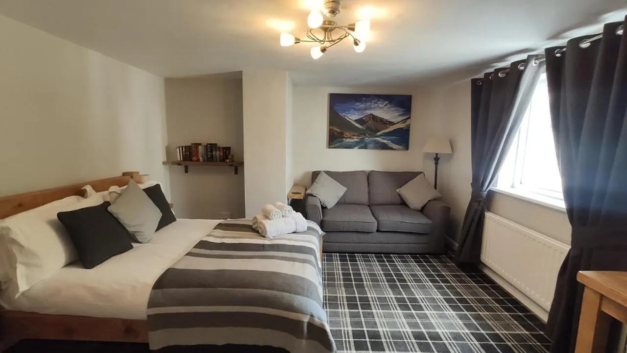 The Inn 3*