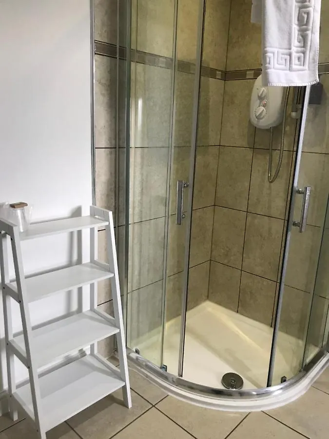 Alojamento de Acomodação e Pequeno-almoço Claremont House Keswick 4*