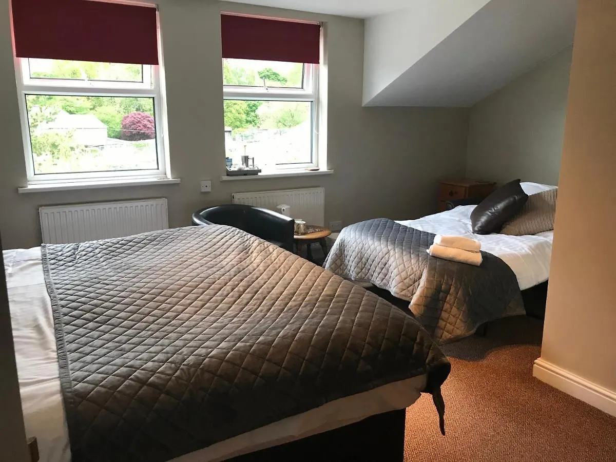 Claremont House Keswick 4*
