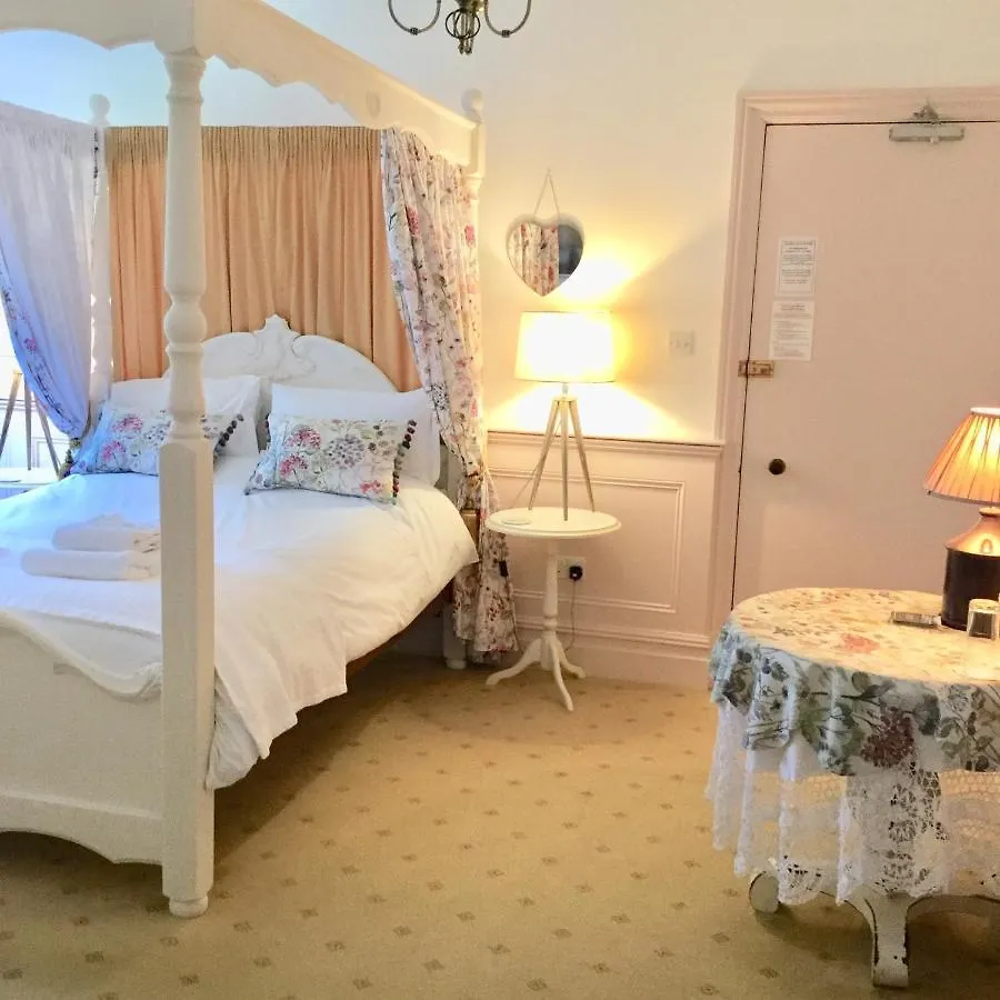 Storrs Gate House B&B