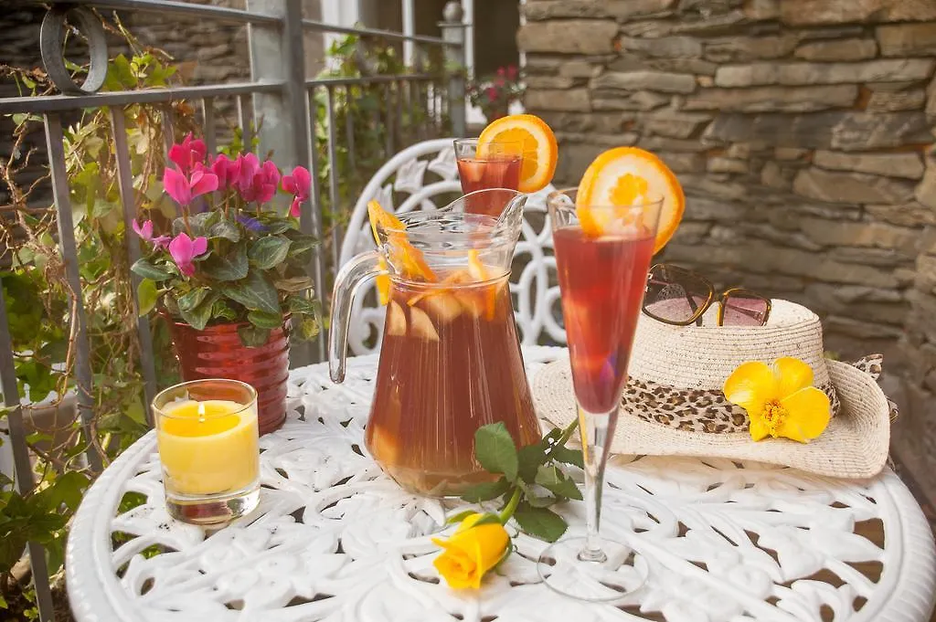 Boutique & Hot Tubs Hotel Windermere