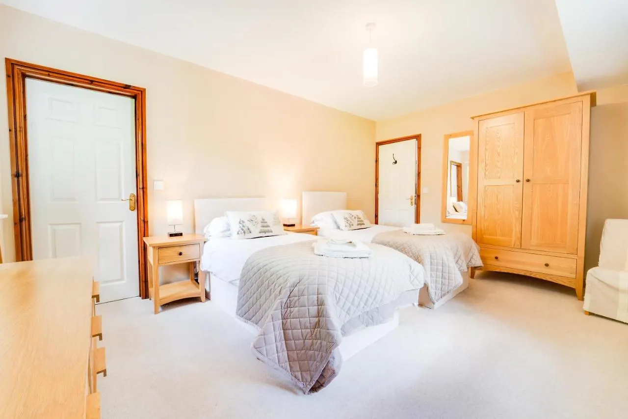 Briarwood House *
