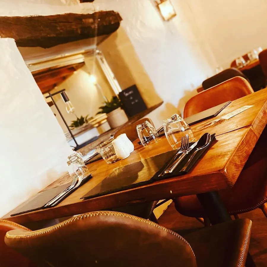 Crooklands Hotel Πανσιόν 3*