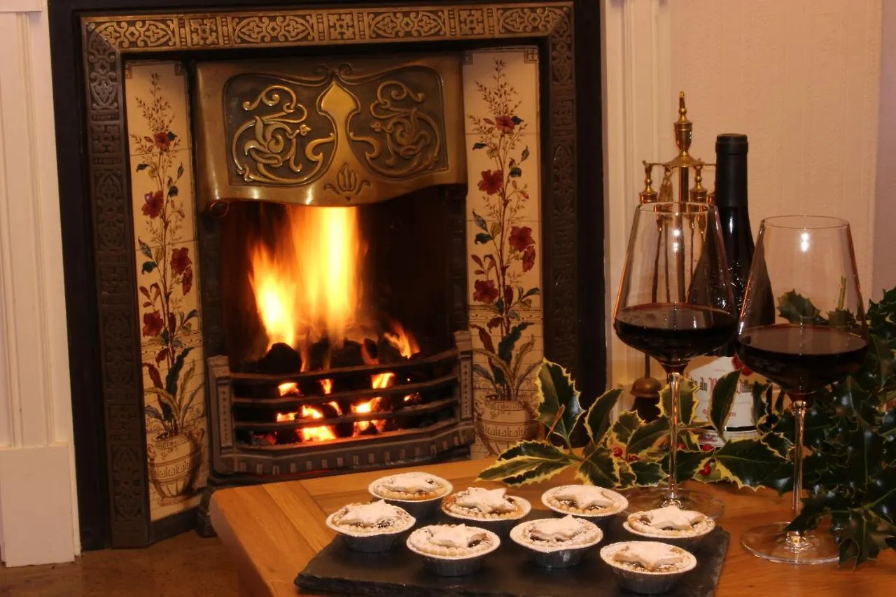 Woodlands & Guest house Ireby